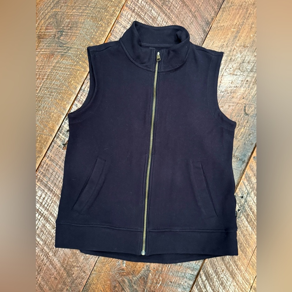 Soul + Sky Black Zip-Up Vest Size M